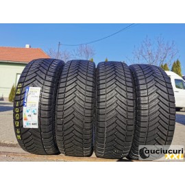 Michelin Agilis CrossClimate  225/70/15 C Allseasons